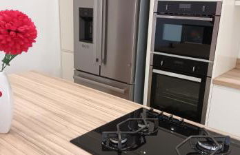 Modern two bedroom house near beach/ Durham City - Foto 1