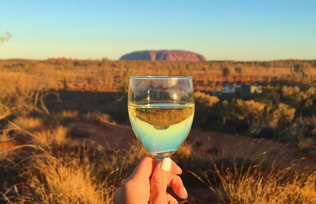Uluru Sonnenuntergang mit Grillabendessen - Halbtagestour in kleiner Gruppe - Foto 3