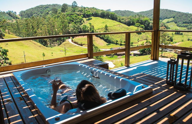 Prana Chalé com Hidromassagem na Serra - Foto 1