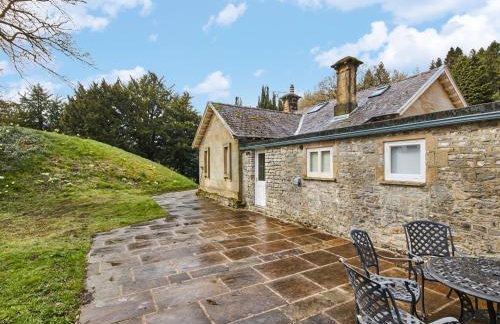 North Lodge - Photo 11