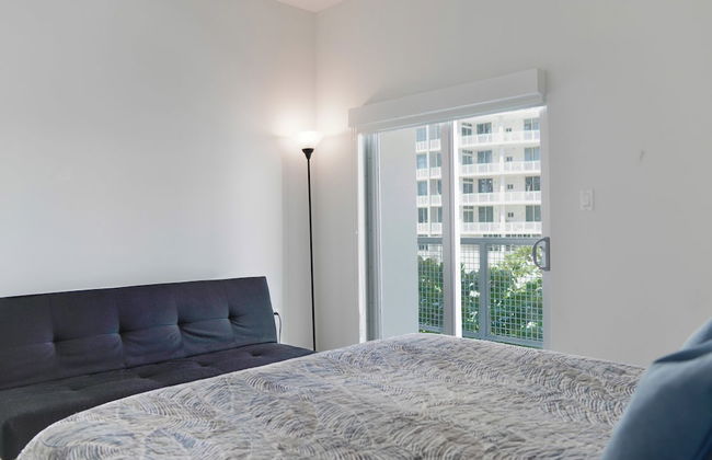 Miami Apt Close to Downtown - Photo 7