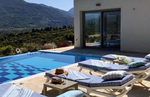 Villa Iremia, Piscine à Débordement & Vue Mer Panoramique - Foto 7