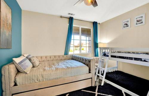 5Br3B Pool, 2mi to Fstvals, EV Chrgr, Gym, Games - Photo 35