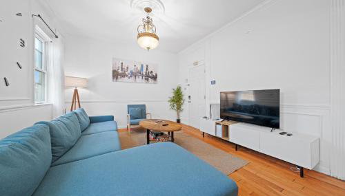 Welcoming Apartment - 10 min Light Rail Access - Foto 2, Game Room