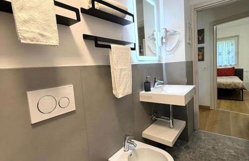 Moderno appartamento con giardino - Foto 18