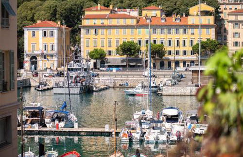 Magnifique 2P avec vue sur le port de Nice - Photo 27