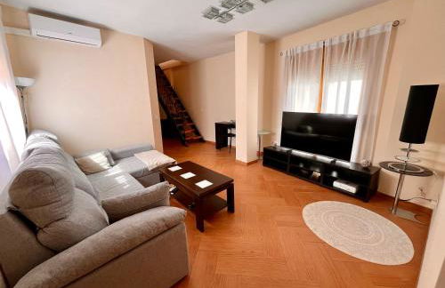 APARTAMENTOS TURíSTICOS MONTASOL 2 - Foto 2