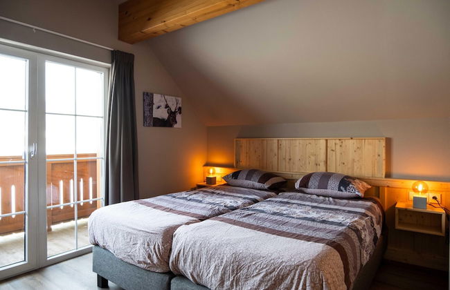 Modern Apartment Right Next to the ski Lift - Photo 7