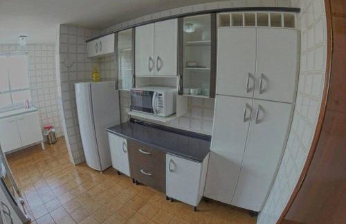 Apartamento Suite mais 2 QTS Espaçoso Ar Cond SQ21 - Foto 16