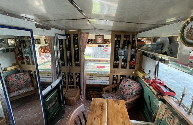 2 x Double Bed Glamping Wagon at Dalby Forest - Foto 10