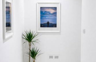 Bed & Garage Apartment in Villa - Photo 9