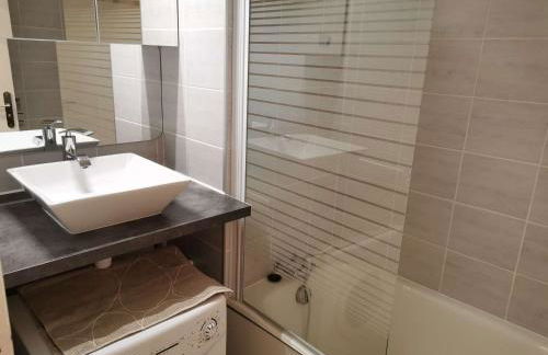 Studio Rénové - Balcon Sud - 6 Pers - Ski/Randonnée - FR-1-393-155 - Foto 8