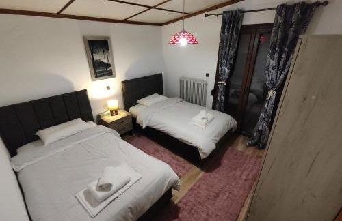 Emily Apartment 5 - Photo 13