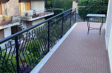 Sea View Apartment with Terrace & Free Parking - Photo 19