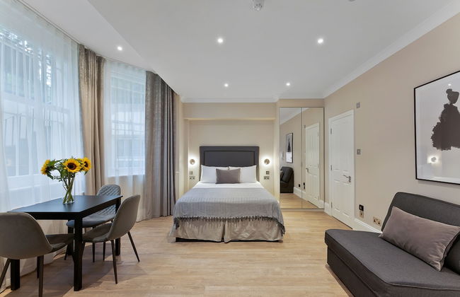 Cleveland Residences Kensington - Photo 1