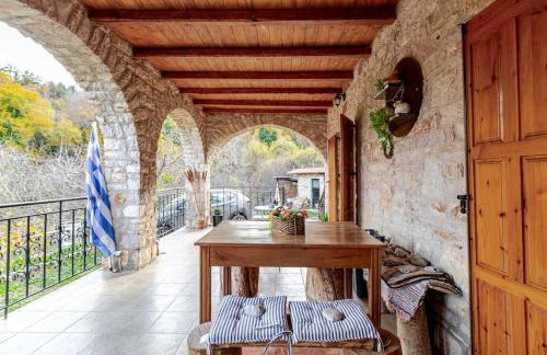 Stone Mountainhouse near Kalavryta, North Peloponnese, Greece - Foto 35