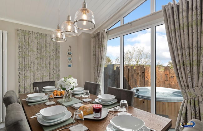 Trevelyn Lodge - Luxury Lodge Hot Tub Close to Beach - Foto 9