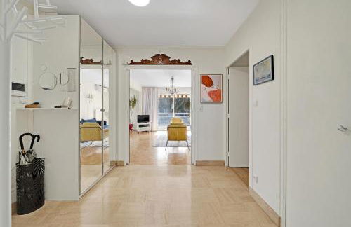 T5 Spacieux, Parking, Proche Gare et Centre - Foto 13