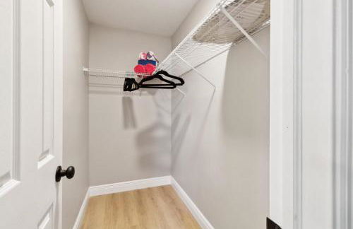 Luxury getaway, relax, and recharge! Tropical Florida Getaway Heated Pool Extra Fee - Foto 19