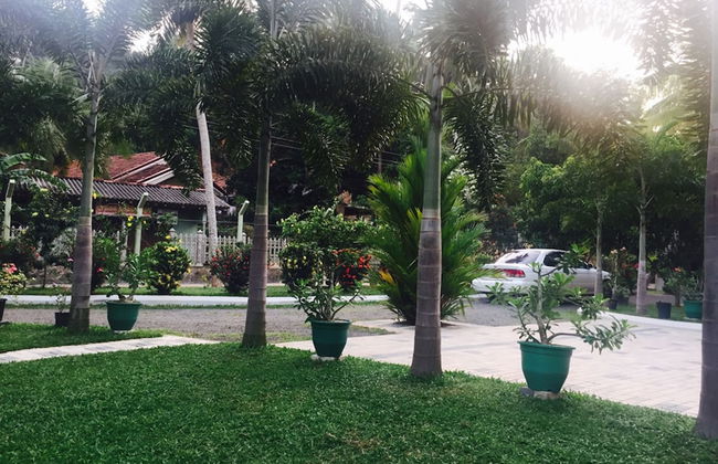 Peacock Villa - Photo 32