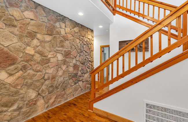 Timber Lodge - 5 Min to Shaver Lake! - Foto 32