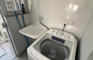 Apartamento com jardim e ar condicionado na sala e quartos na Av Blumenau - Foto 9