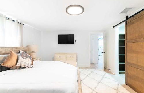 Renovated 3B 2BA, oasis yard Hot tub - Foto 14