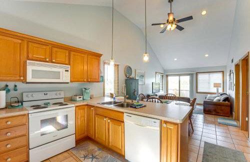 13 Mi to South Haven Lakefront Retreat with Dock! - Foto 10