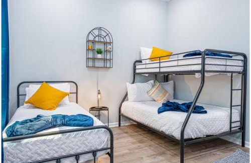 Comfort and Style 4br/3ba Near Riverwalk and Dtown - Foto 44