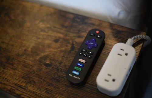 HostWise Stays - The Larryville - Amazing Bathroom, Perfect Location, Custom Build - Foto 18