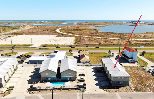 Ridley Retreat Community Pool, Mins to the Beach Corpus Christi + Port A - Foto 36