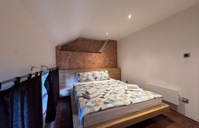 Central Park Apartments - Photo 20