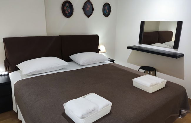 A&J Apartments or Rooms athens airport - Foto 26