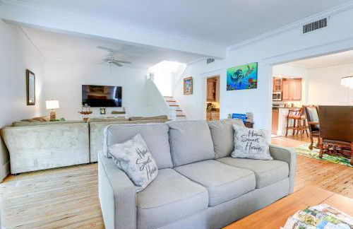 Palm City Home with Pool and Florida Room - Near Golf - Foto 7