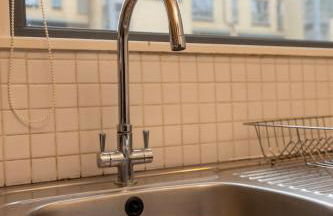 Muirhouse 2BR Apartment with Free Parking - Foto 24