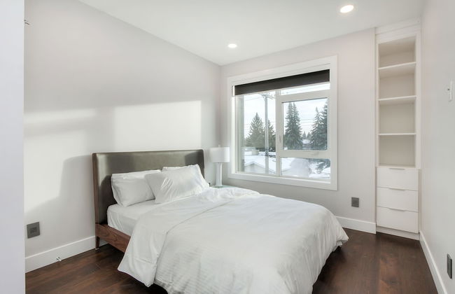New Luxury Townhome 27 - Photo 4