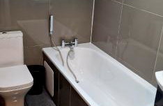 SuperValue Suite 10 - Fast WiFi, Hotel Linen, Keyless Entry, City only 10 Mins - BY PROPERTY PROMISE - Foto 7