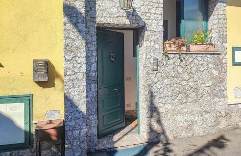 Amazing Apartment In Trappitello - Foto 10