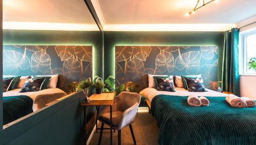 Hot Tube&Private Driveway&11 Guests Family&Contractors Bedford - Foto 4