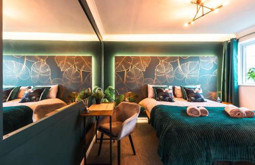 Hot Tube&Private Driveway&11 Guests Family&Contractors Bedford - Foto 2