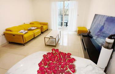 Modern 1 Bedroom Ensuite Huge Open Plan Living with Balcony 2 Bathroom - Foto 6