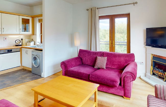 3 bedroom House in Killaloe with garden - Photo 6