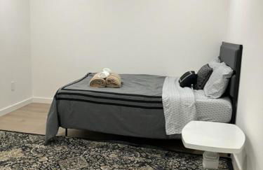 912 Brand New Spacious Tonwhome 3br 3ba sleeps 9 - Foto 24