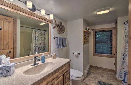 White Lake Home with Patio, Fire Pit, Boat Dock! - Foto 14