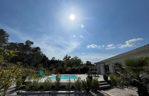 Paisible villa avec piscine proche du Pic Saint-Loup - Foto 13