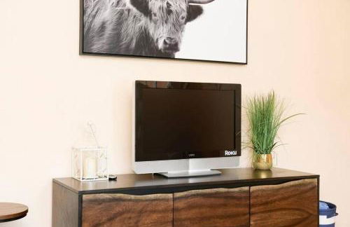 Casa Amore -2BR- FREE Driveway parking for 3 cars - Foto 9