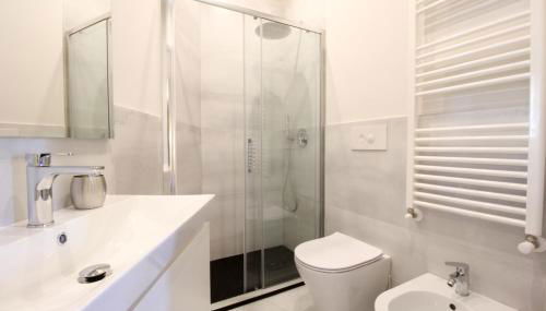 Parrots & Palms - Photo 3