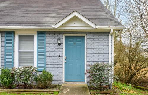 Lots of Hot Spots & Activities Near This Townhome - Foto 32