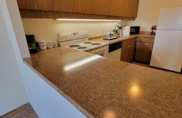 Modern 2BR2BA Extended Stay Discounts - Foto 8