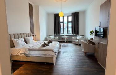 Jomi Stays - Kudamm - Foto 30